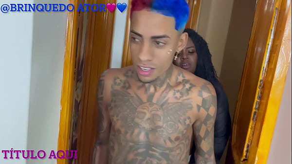 HOT BLACK CAVALONA GIVING YUMMY TO THE YOUNG GIRL