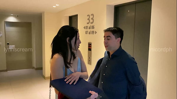 Amazing Young Girl dances