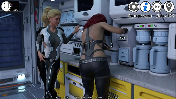 WaterWorld - showing her breasts E1 #78