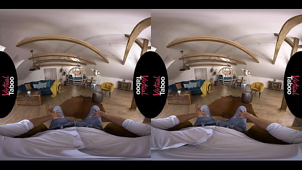 VIRTUAL TABOO - Split On '_s Cock