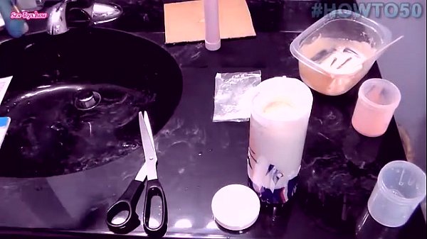 HOW TO MAKE A HOMEMADE SEX TOY CLONE-A-WILLY GLOW-IN-THE-DARK KIT (1)